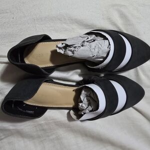 Hush Puppies Women's Two-Tone Flats